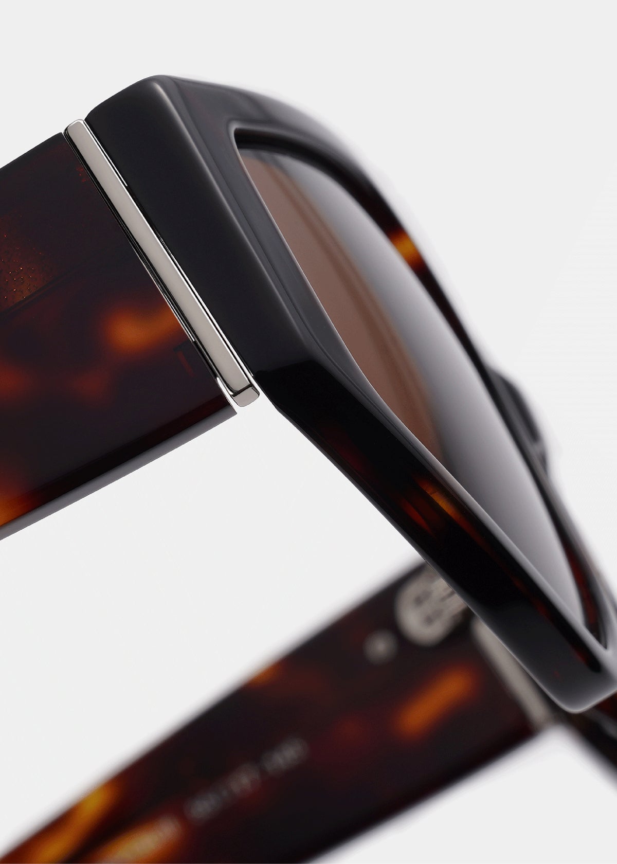 Medusa - Tortoiseshell