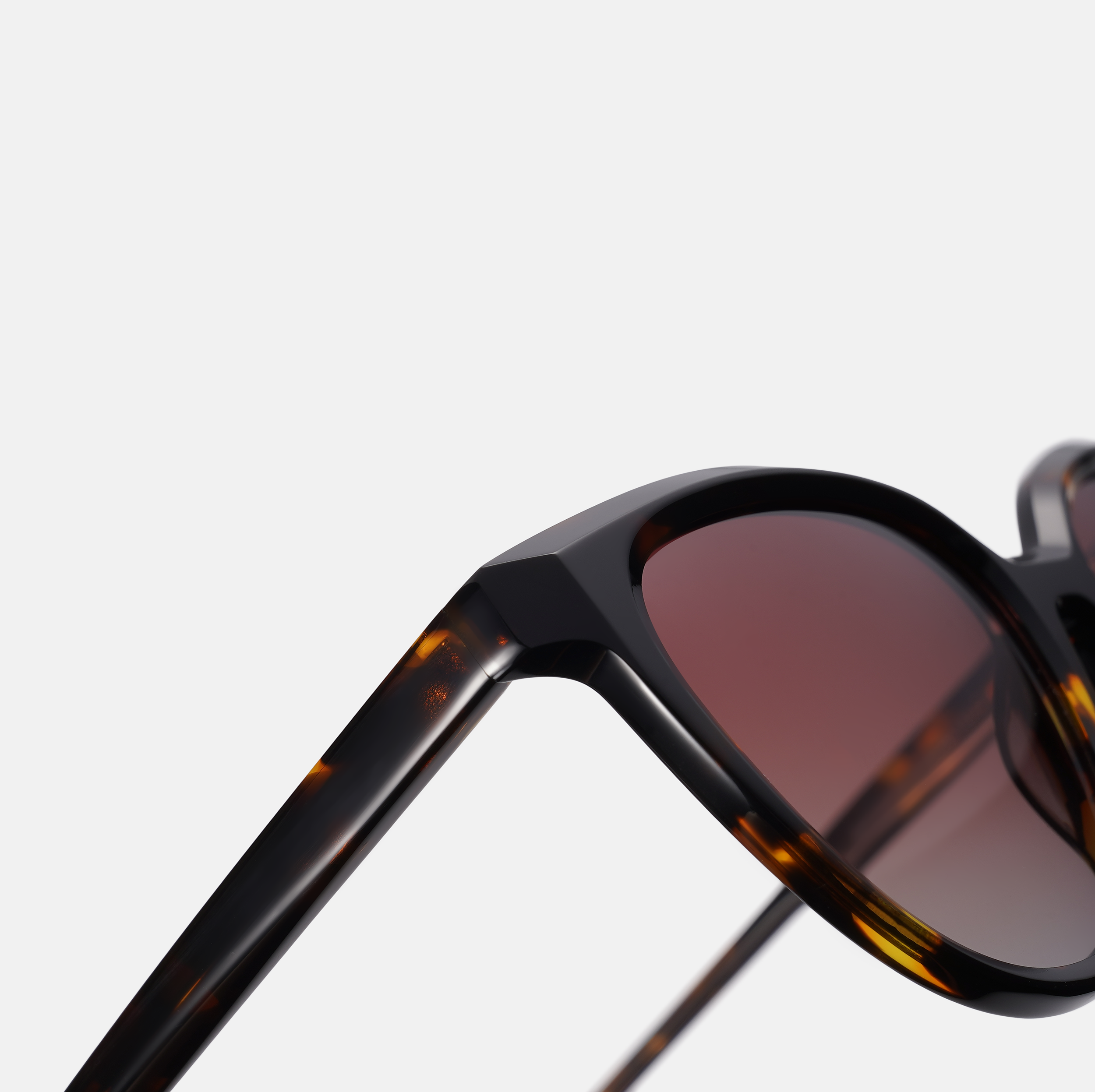 Lenora - Tortoiseshell